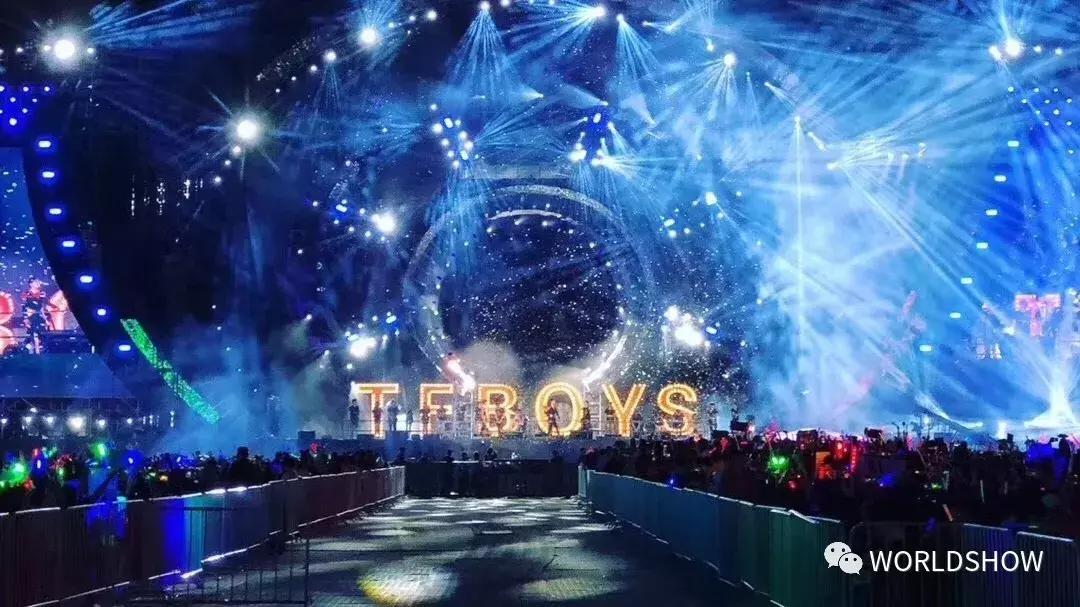 tfboys五周年主持,tfboys5周年演唱会搭建