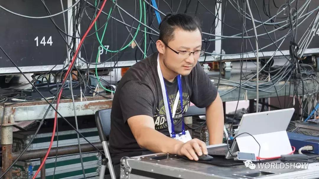 tfboys五周年主持,tfboys5周年演唱会搭建