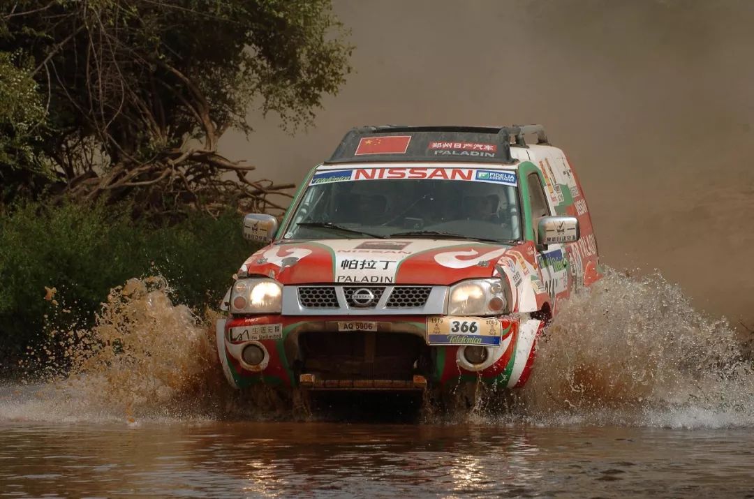 日产颐达与骊威怎么选,日产颐达和骊威