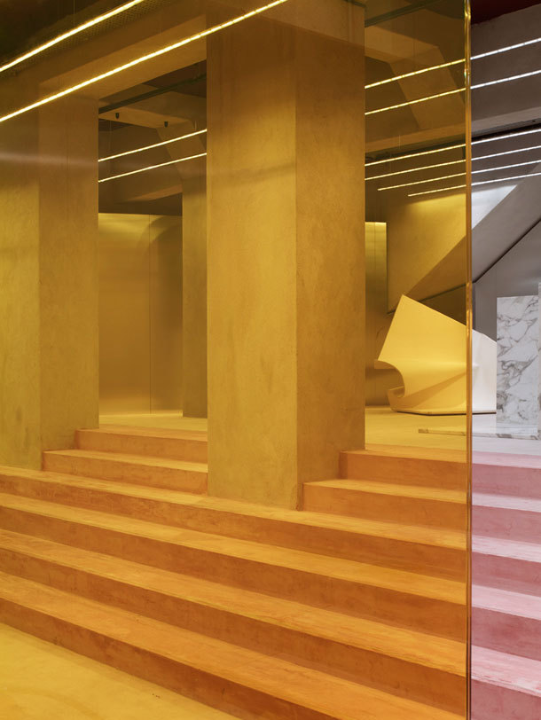 lv和chanel哪个值得买,在巴黎买lv包