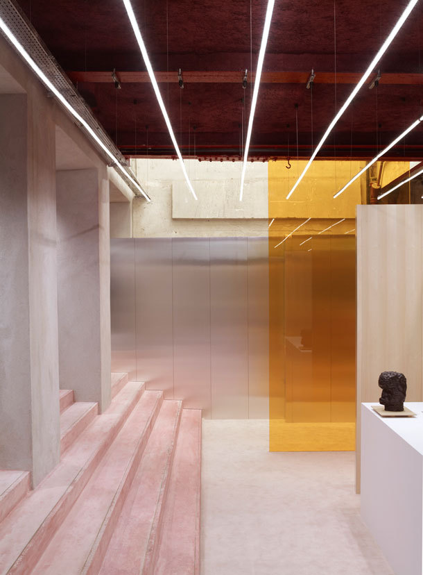 lv和chanel哪个值得买,在巴黎买lv包