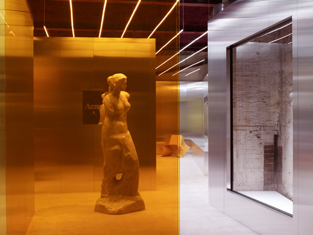 lv和chanel哪个值得买,在巴黎买lv包