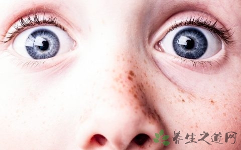 秋季该怎么保养皮肤,这个秋天如何保养皮肤