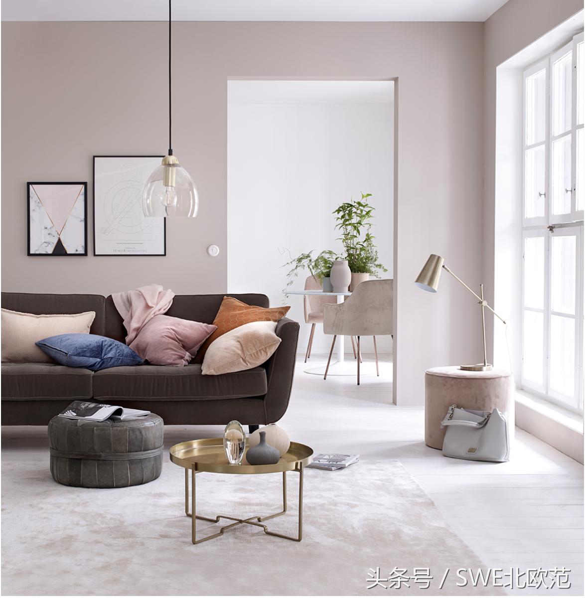 沙发没靠墙怎么化解,沙发补救方法简单