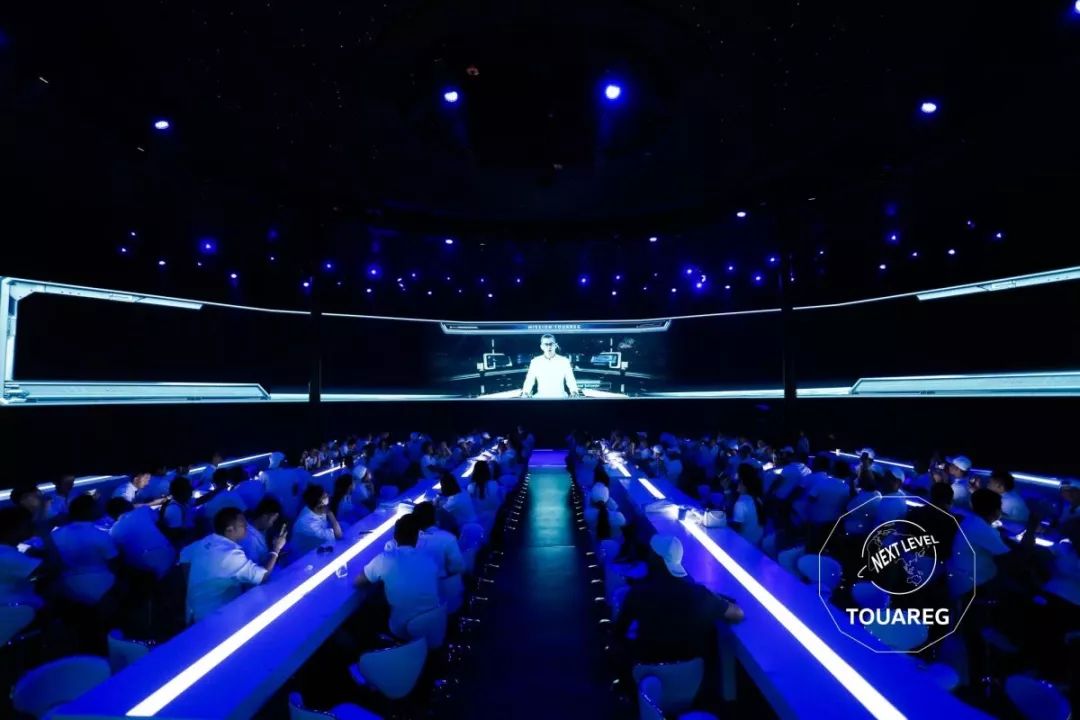 开拓豪华运动型suv车型,大众顶级旗舰SUV试驾大众全新途锐