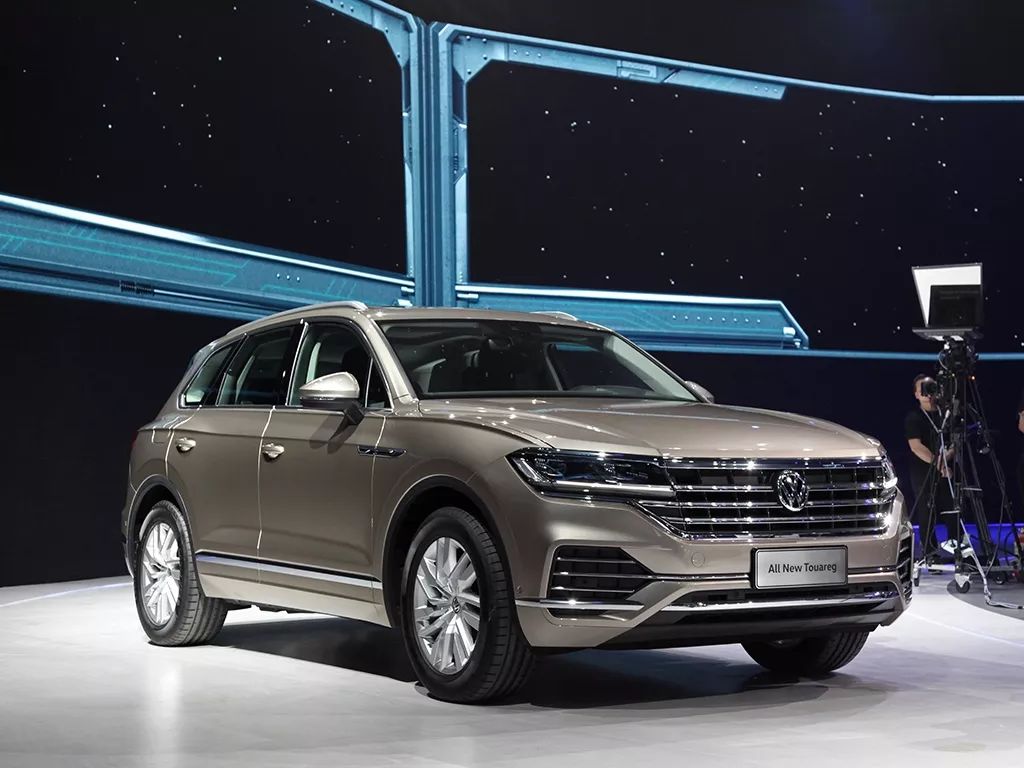 开拓豪华运动型suv车型,大众顶级旗舰SUV试驾大众全新途锐