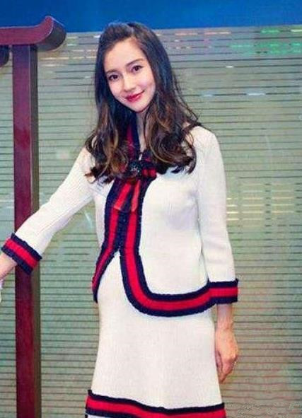又一女星怀孕，成两百斤胖子，和BABY、杨幂形成对比