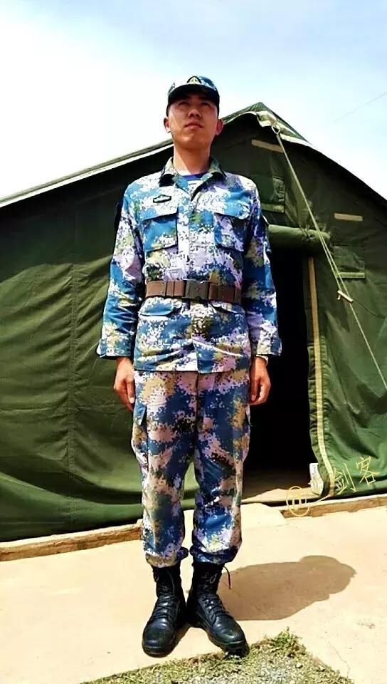 有什么军靴介绍,中国解放军最新的作战靴