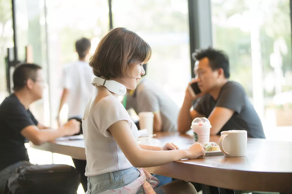 一个动作拯救你的颈椎,3个动作拯救你的颈椎