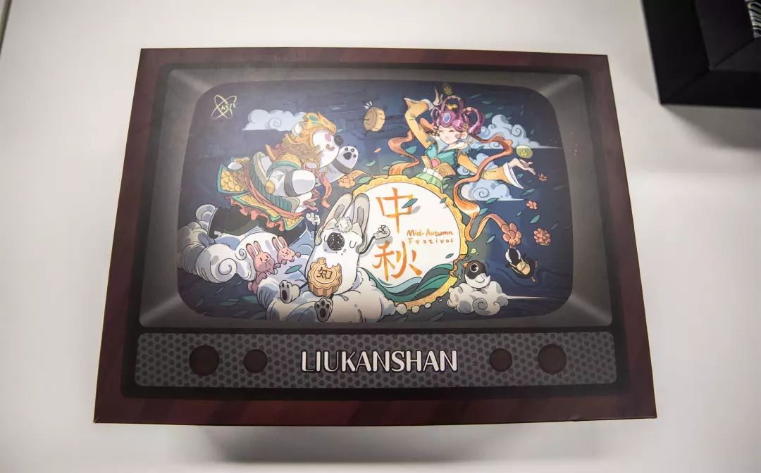 玩物：电竞圈的中秋月饼到底长啥样？