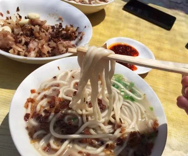 吃遍大连丨再上两天班就放假啦,去金普浪前一定记得看这个,找食方便!