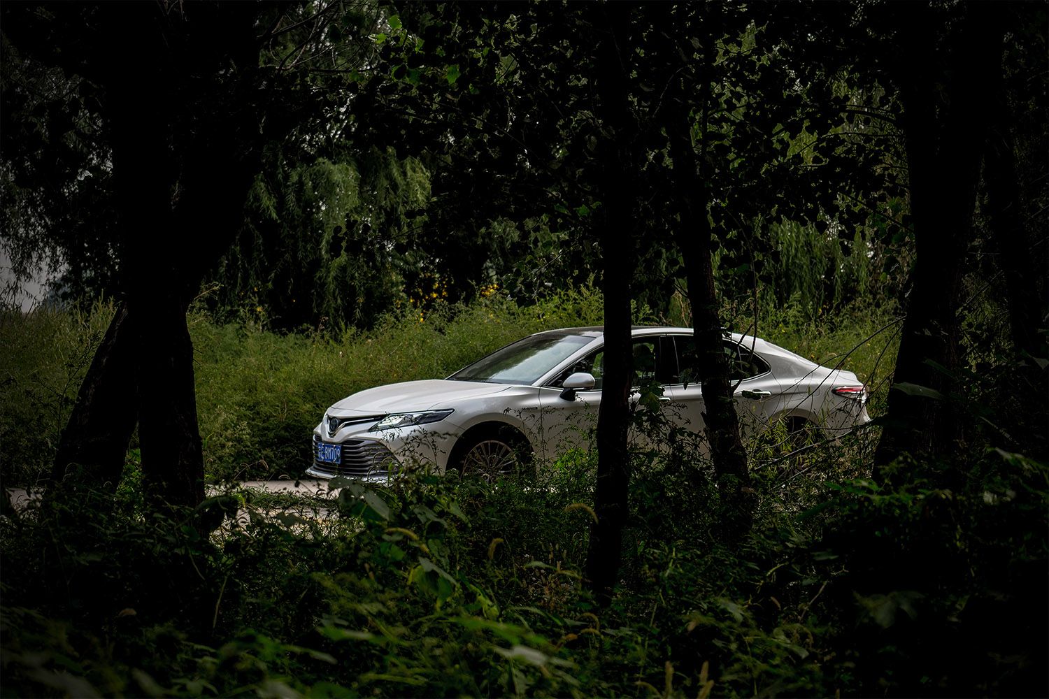 丰田凯美瑞混动2024款沉浸式体验,以设计师的眼光去看待事物