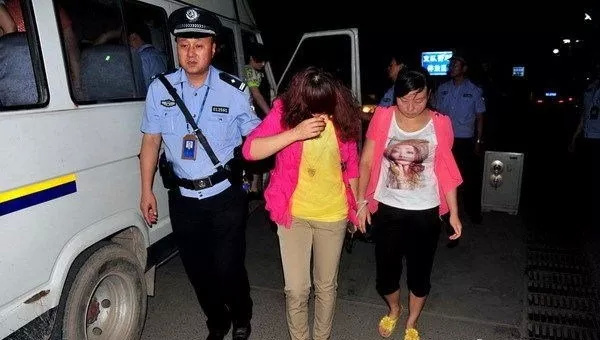 青岛黑市大姐大覆灭记,青岛黑老大获刑25年