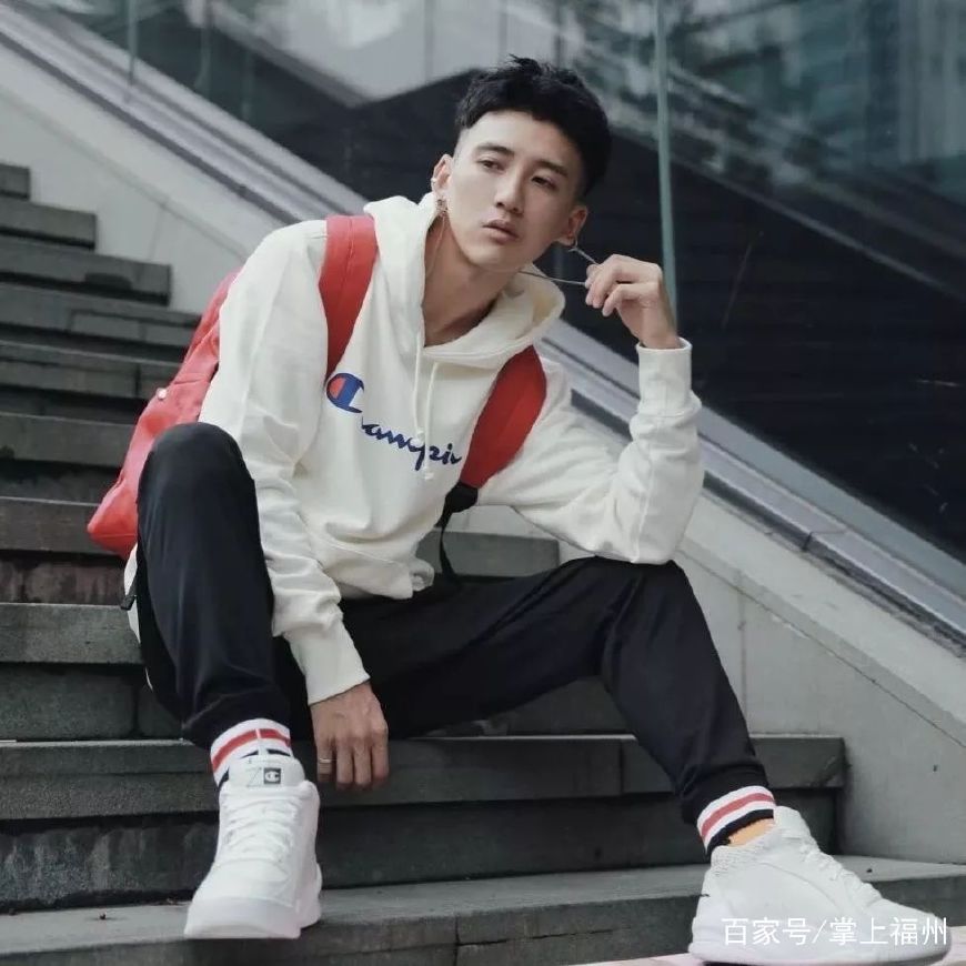 周润发福州街头,周润发福州