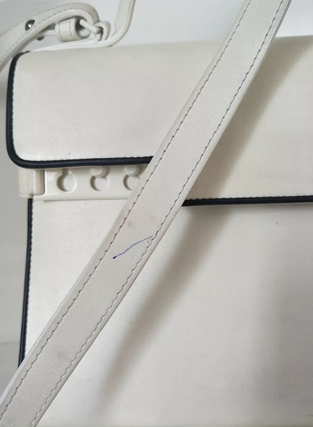 大牌包包日常护理,如何正确毁掉一只大牌包包