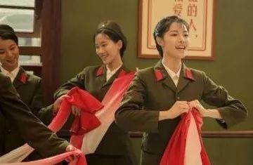 解放军撤了哪些文工团,中国国防部最新文工团消息