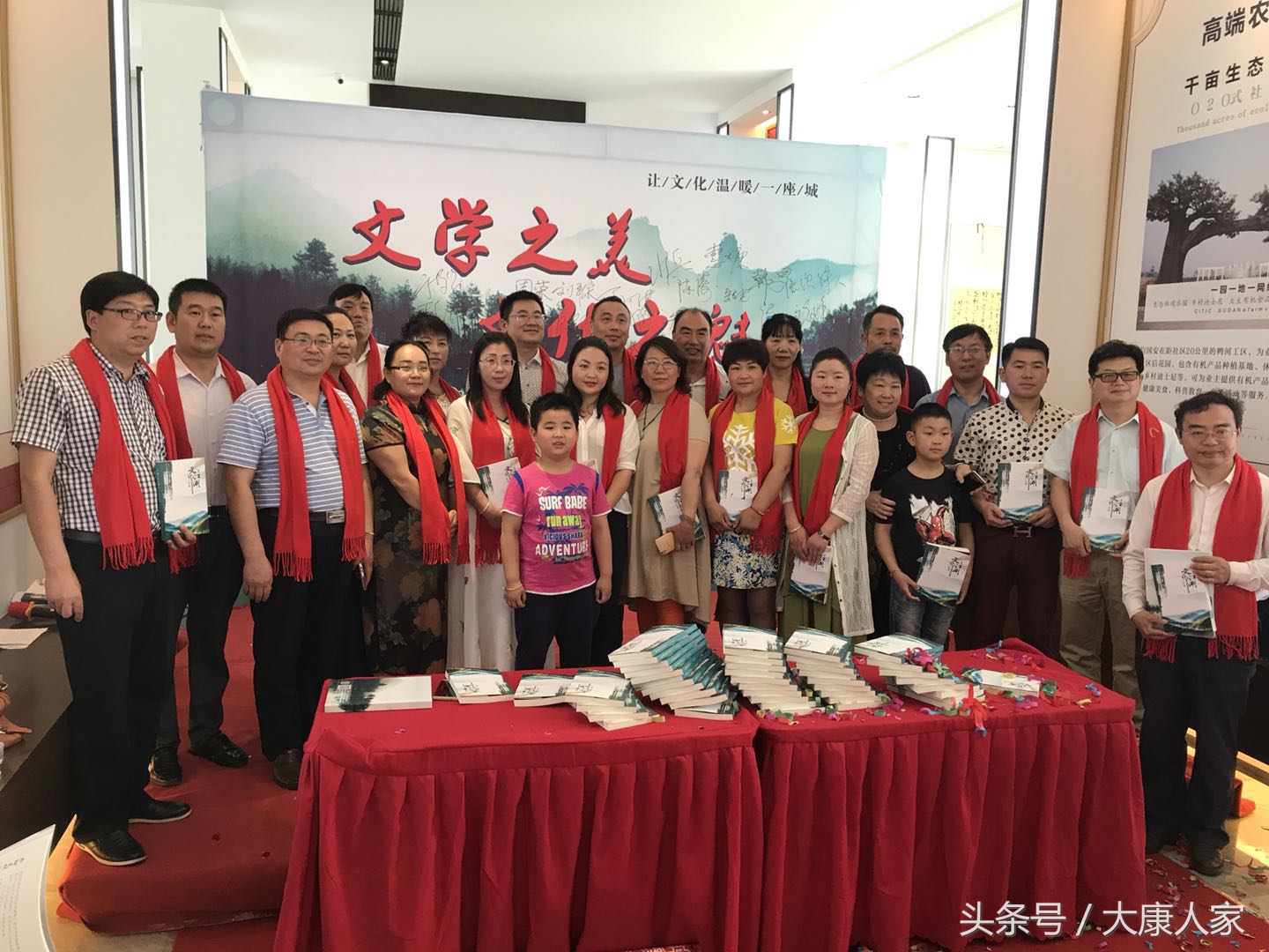 敲打二十年，键盘粘连一颗缠绵心！