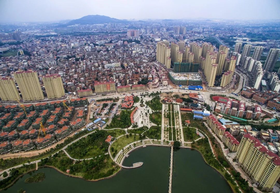 今天人民日报头版,人民日报评论晋江