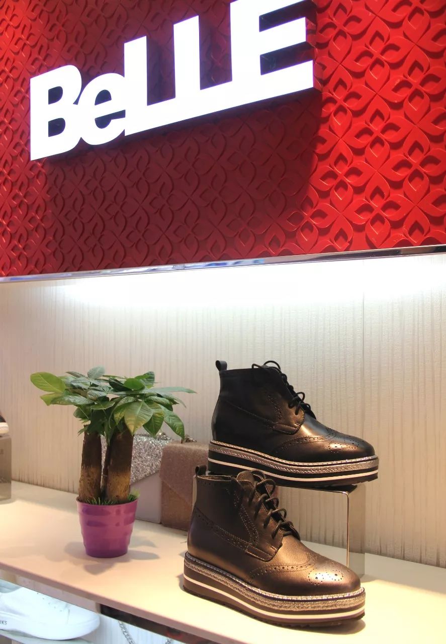 黄金周在哈尔滨逛“黄金大市”，百年信誉可不是随便敢说的｜国庆抄底价