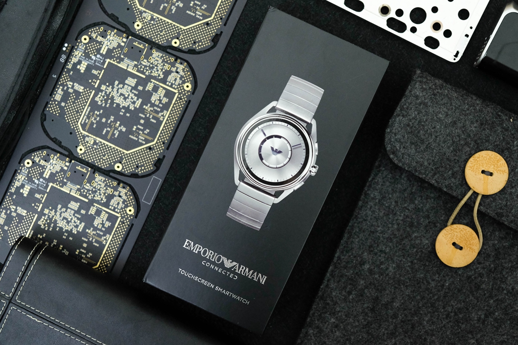 阿玛尼watch智能手表,applewatch对比阿玛尼