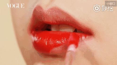 快速挑口红必备技能——了解唇釉、唇彩的优缺点