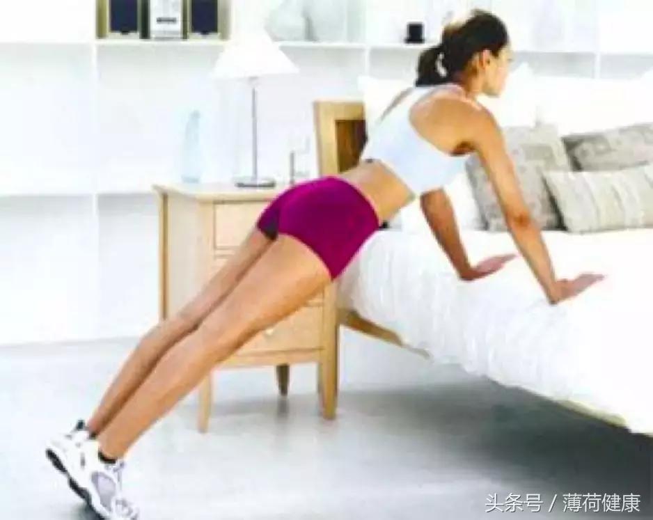 丰胸锻炼胸肌的动作,做美体胸的手法