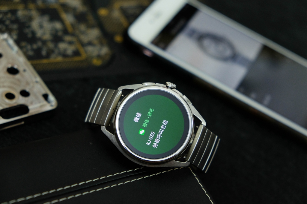 阿玛尼watch智能手表,applewatch对比阿玛尼