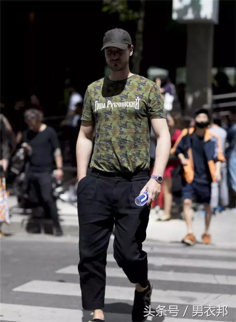 想看起来更高级你得这样穿,想看起来更帅戴什么样的眼镜