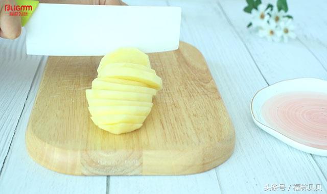 宝宝不爱吃蔬菜就这样做,宝宝不爱吃水果怎么补维c