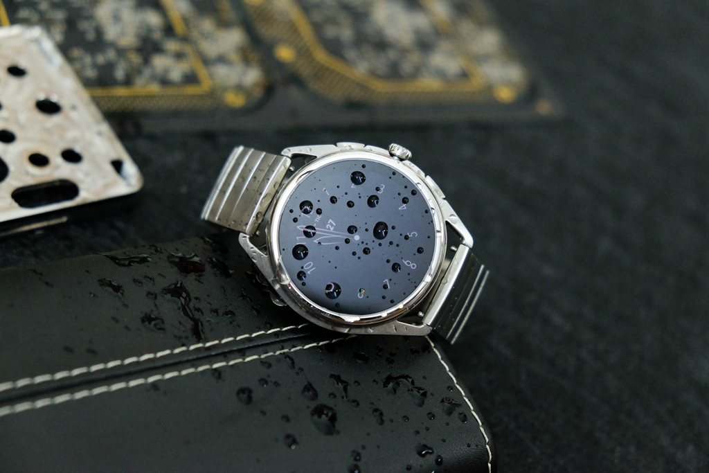 阿玛尼watch智能手表,applewatch对比阿玛尼