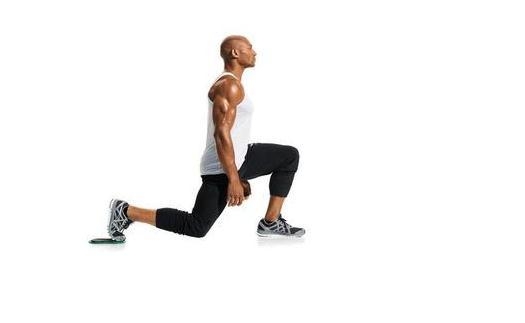 新手推荐的几个健身房动作,给你5个动作练背