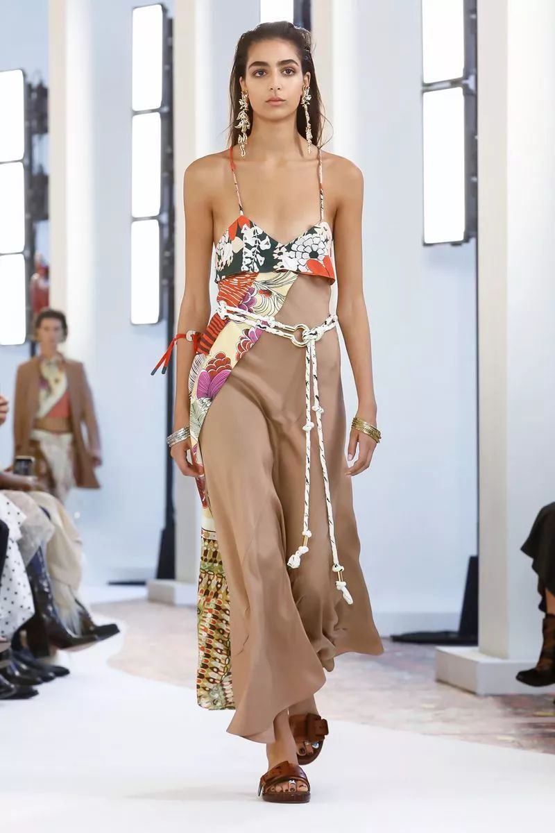 Chloé自由女神开启时尚乌托邦，MaisonMargiela鬼才升级！