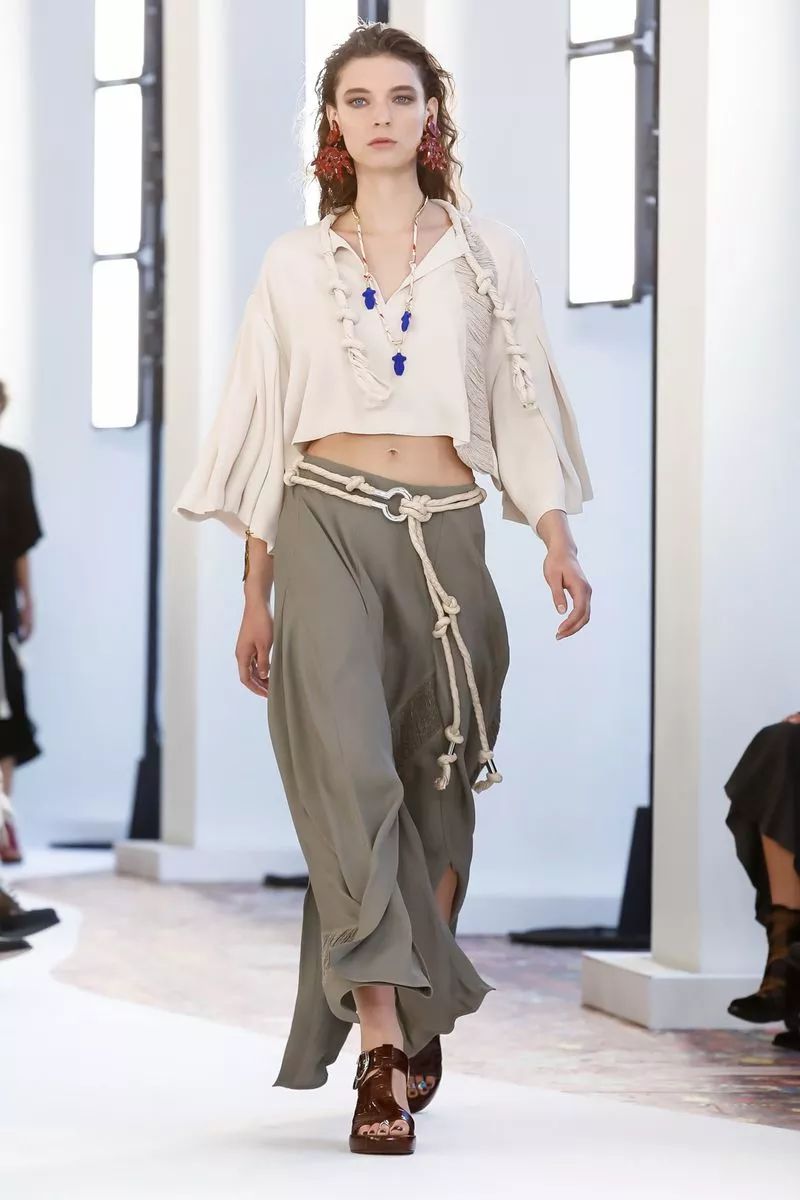 Chloé自由女神开启时尚乌托邦，MaisonMargiela鬼才升级！