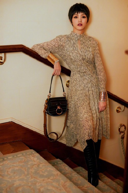 唐嫣法令纹真实图片,唐嫣法令纹视频