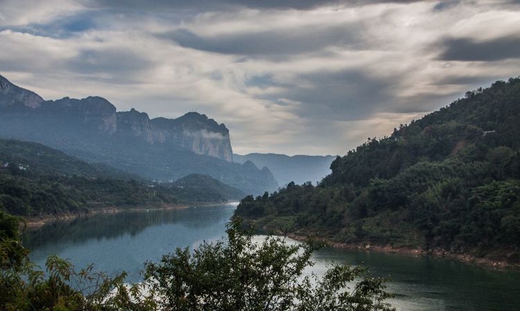 巴人故里清江画廊第二部,清江画廊巴人洞景区