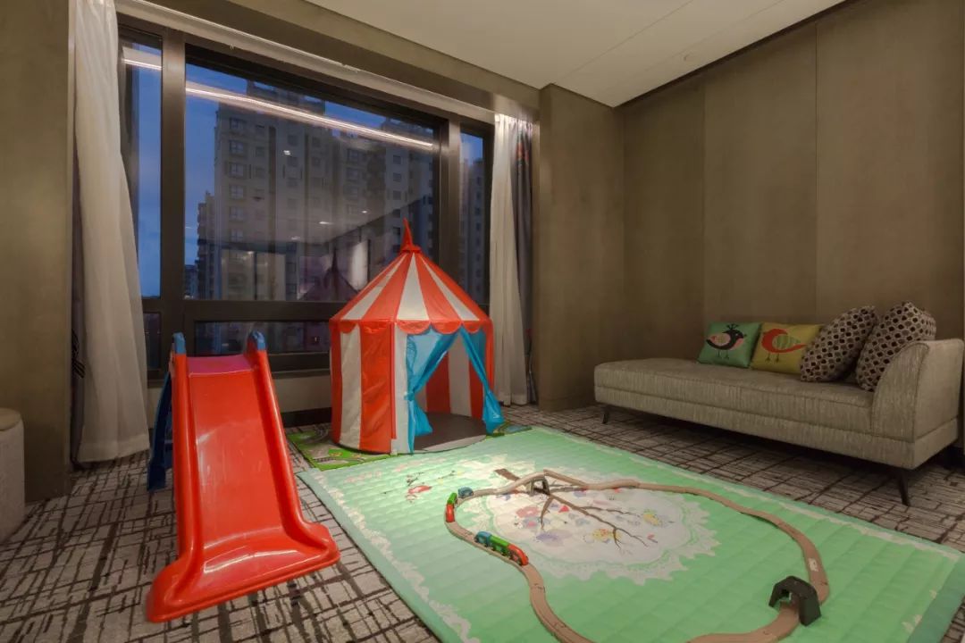 魔都浦江体验最棒的Staycation，颠覆了我对皇冠假日酒店的认知！