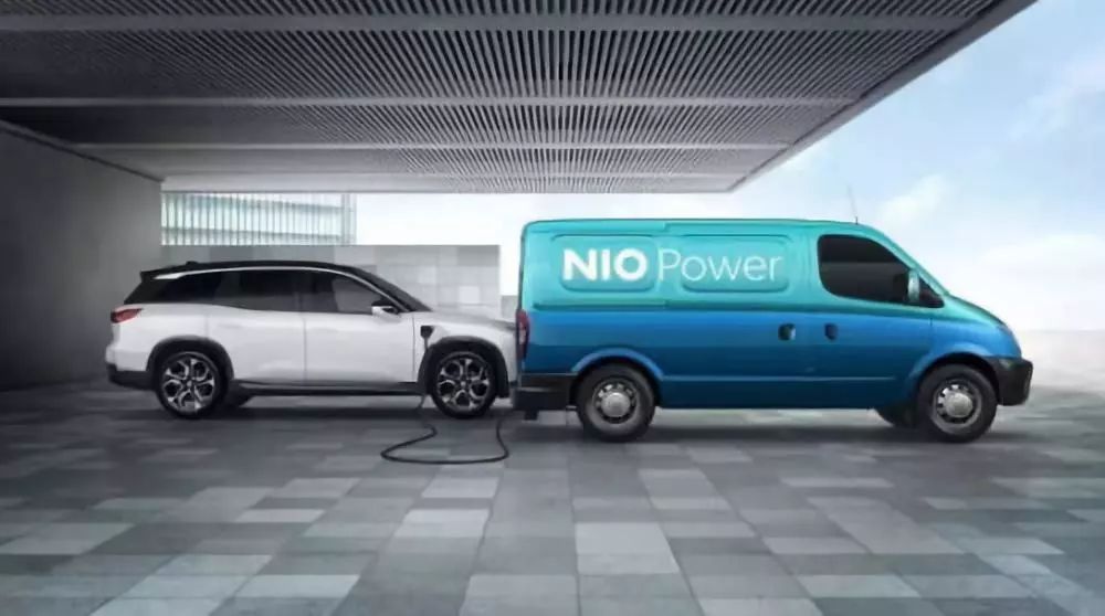 蔚来es8580km高速公路续航,蔚来es82022款最顶配试驾