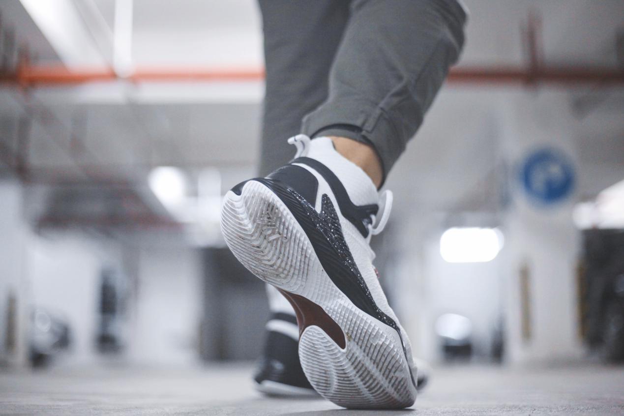 361度弗雷戴特最新战靴,361不闷脚的夏日战靴