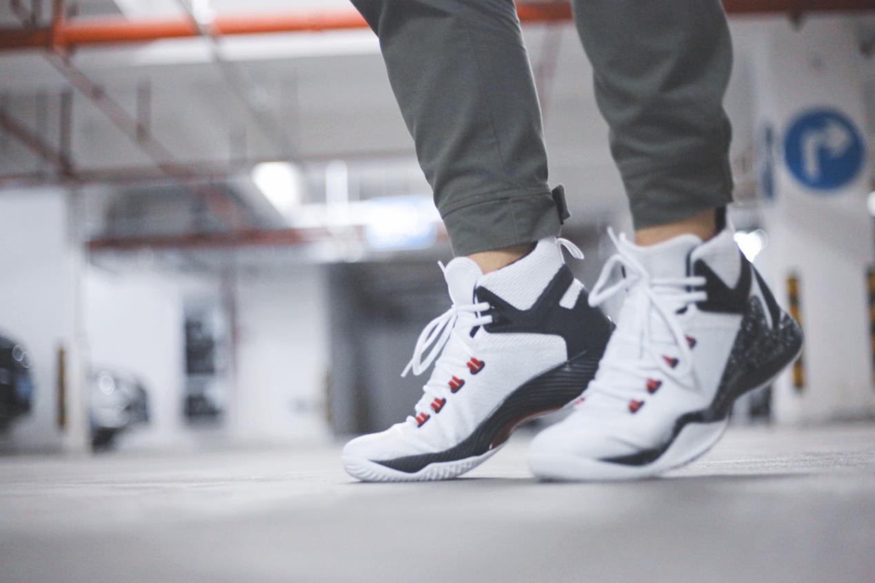 361度弗雷戴特最新战靴,361不闷脚的夏日战靴