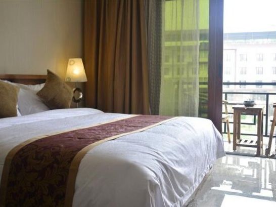 酒店团购揭阳望天湖假日酒店,揭阳望天湖旅游度假区住宿