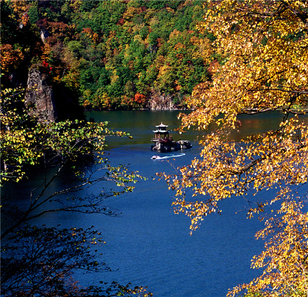 十大最美自驾游线路图,最美6条自驾游线路
