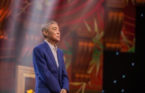 姜昆和郭德纲的相声对比,相声大师对郭德纲和姜昆的评价