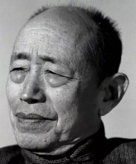 众星陨落丨这是个悲伤的九月，他们都不在了……