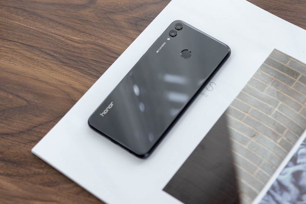 两千年前的荣耀8x评测,荣耀8x全面测评