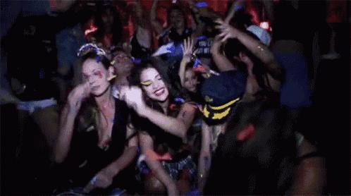 出国前必看的书籍,留学前必看的100条建议