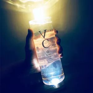 泰国VC保湿爽肤水,爆款vc爽肤水