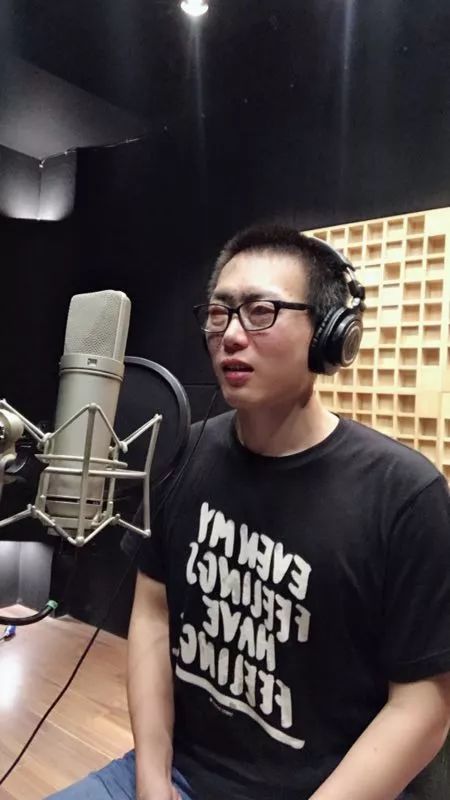 文苑菁华丨《一个盲人的小马拉松》