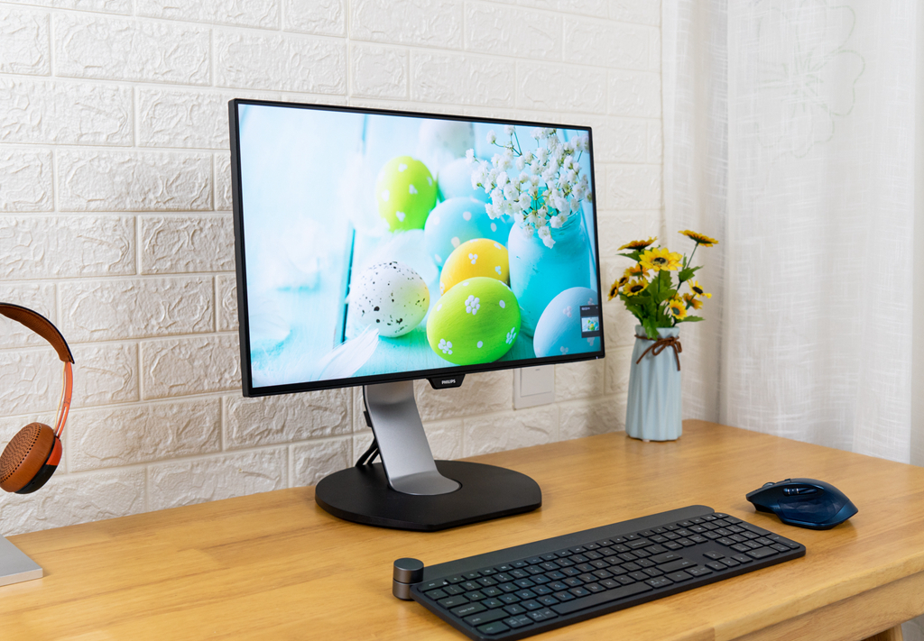 飞利浦42英寸防烧屏oled4k评测,飞利浦27寸165hz曲面屏画质怎么样