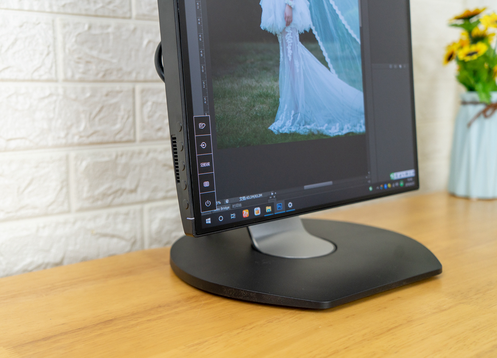 飞利浦42英寸防烧屏oled4k评测,飞利浦27寸165hz曲面屏画质怎么样