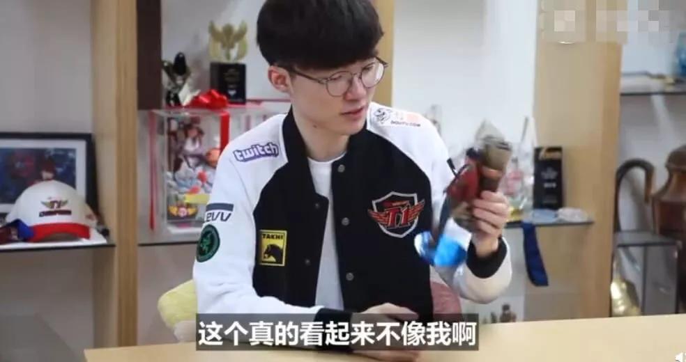 faker瑞兹模型,faker收到手办瑞兹